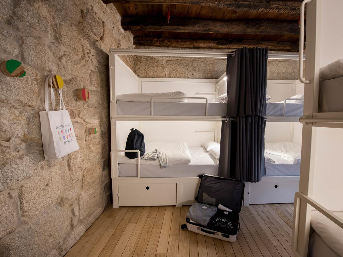 Bluesock Hostels Porto Ngoại thất bức ảnh Hostel room